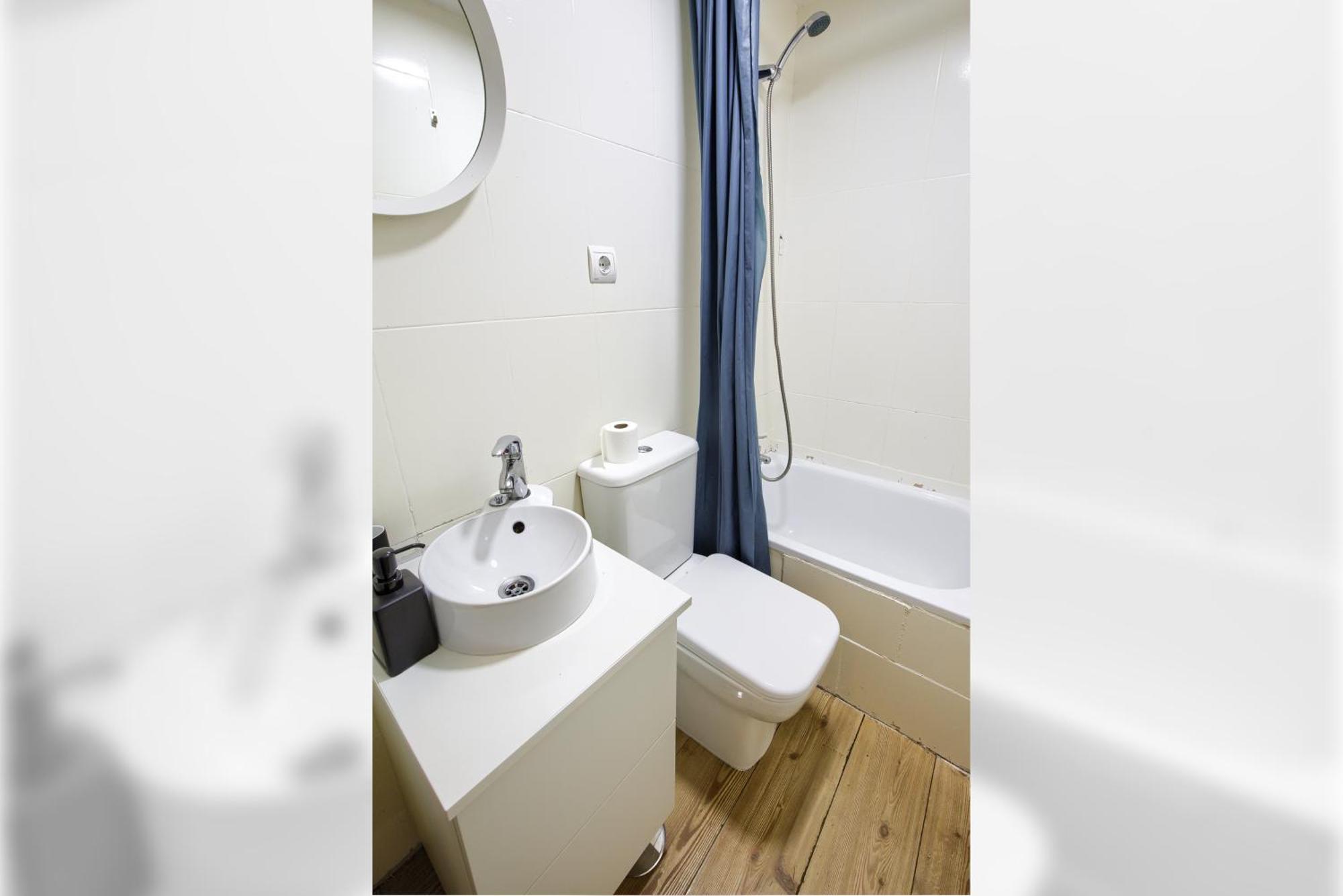 Intimo Estudio En Madrid, Centro, 2Pax, Wifi & Tv Εξωτερικό φωτογραφία